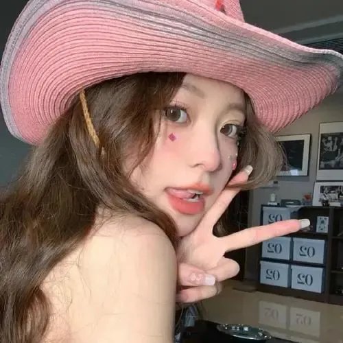 50英尺高的女人